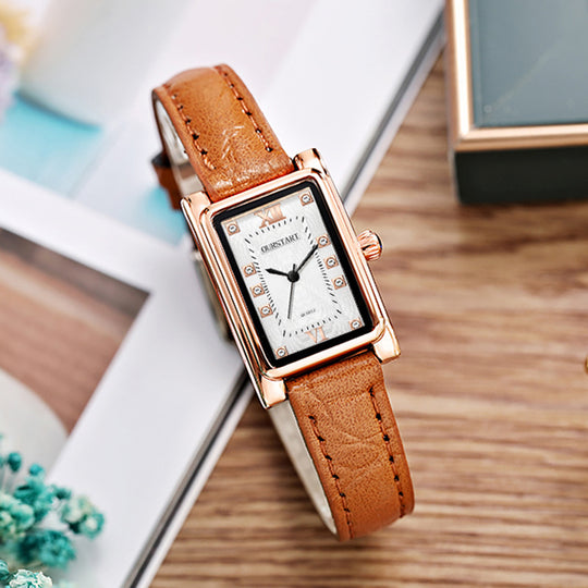 Exquisite Leather Strap Couple Watch