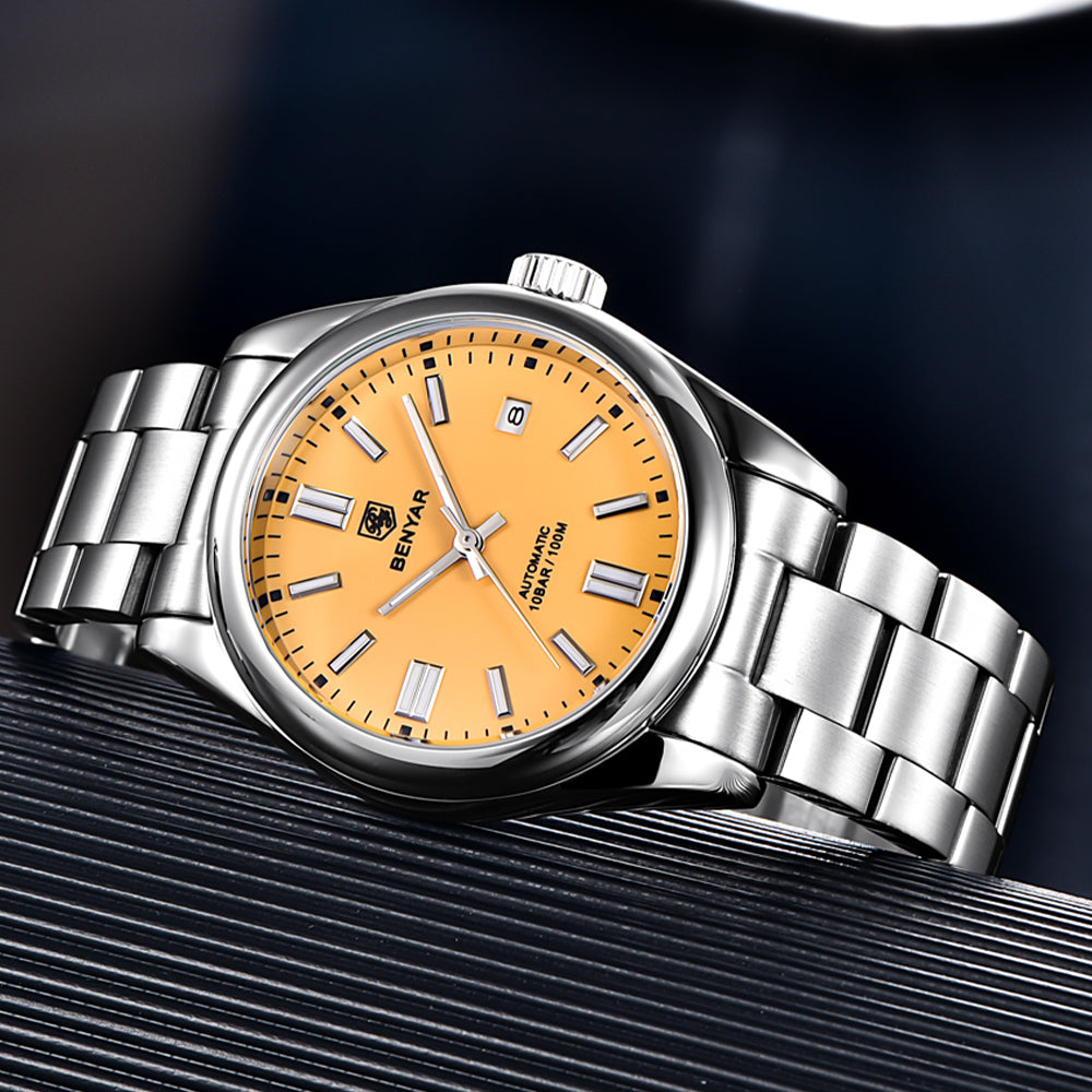 Modern Minimalist Automatic Diver Watch